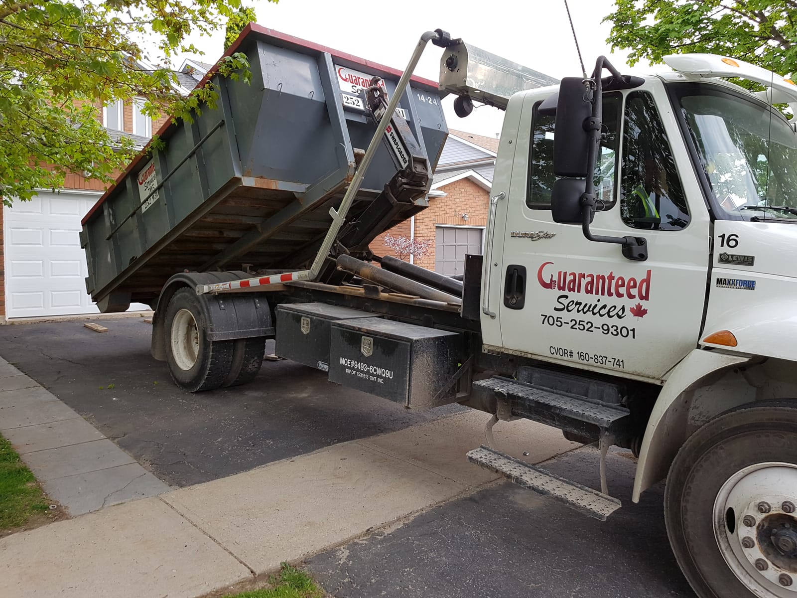 Roll Off Dumpsters, Barrie, ON
