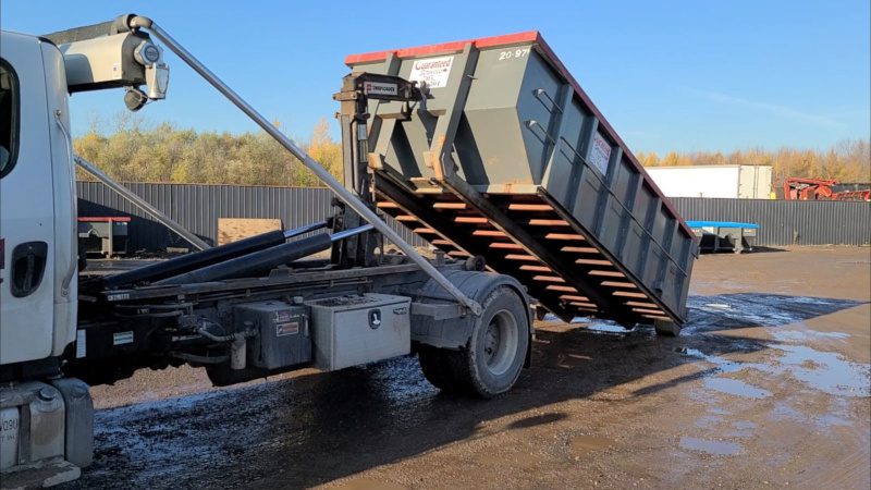 Dirt Removal Bins in Cundles, Ontario
